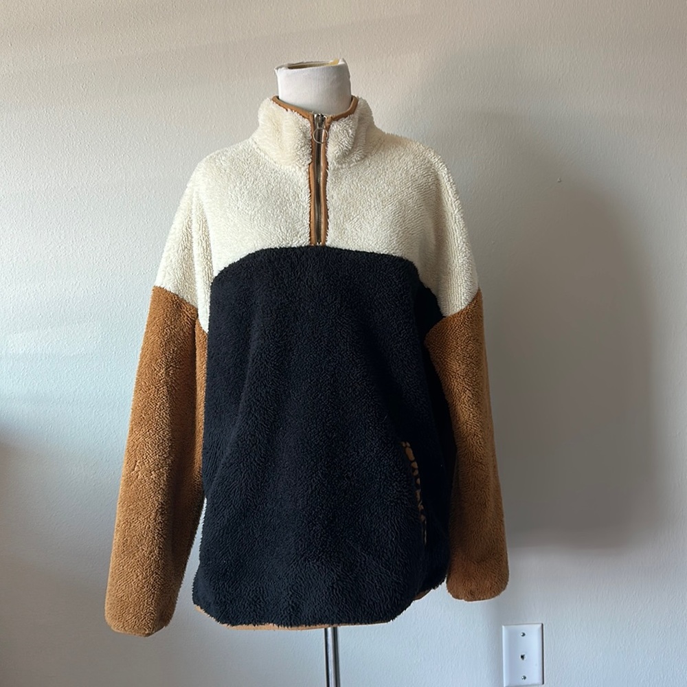 Quarter zip pullover